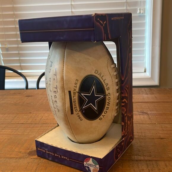 AUTOGRAPHED ROGER STAUBACH BALL! - Picture 2 of 5